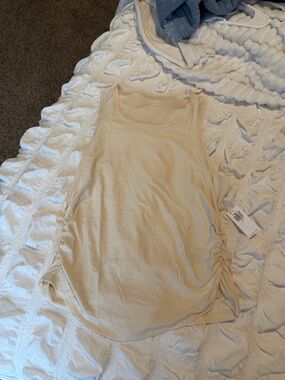 Old Navy Women’s Ruched Side Tank Top in Cream